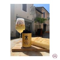 Chez Jeannot - Verre et bière à la fougasse devant la boutique - Chez Jeannot © Chez Jeannot