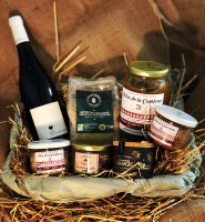 Boutique - Produits du terroir © Manade Mas de la Comtesse