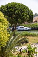 H&ocirc;tel - Les Jardins du Canal_Aigues-Mortes &copy; H&ocirc;tel - Les Jardins du Canal
