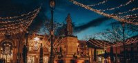 Aigues-Mortes - Place Saint Louis