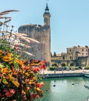 Aigues-Mortes - Tour de Constance, remparts et port