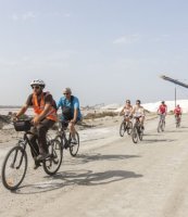Aigues-Mortes - Balade &agrave; v&eacute;lo aux Salins